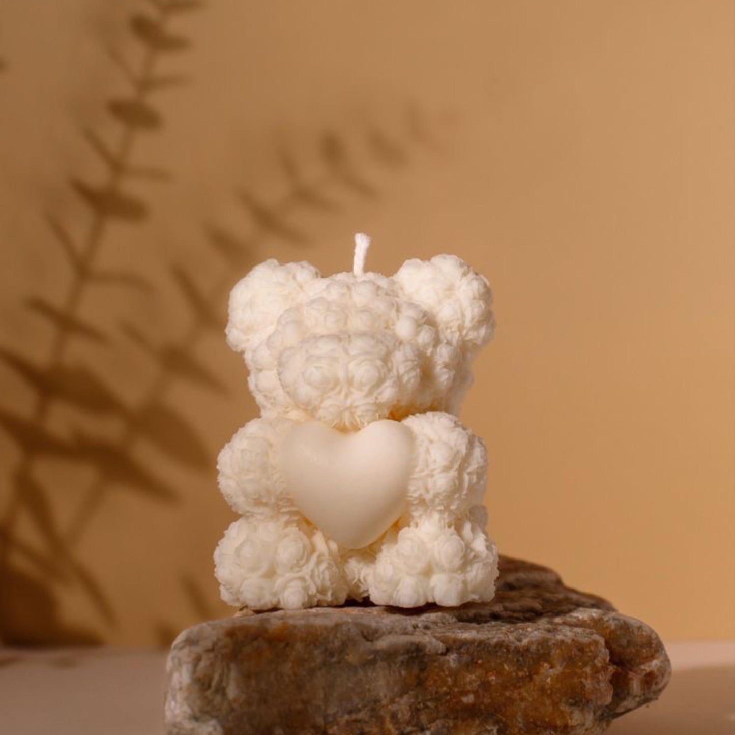Teddy hug candle