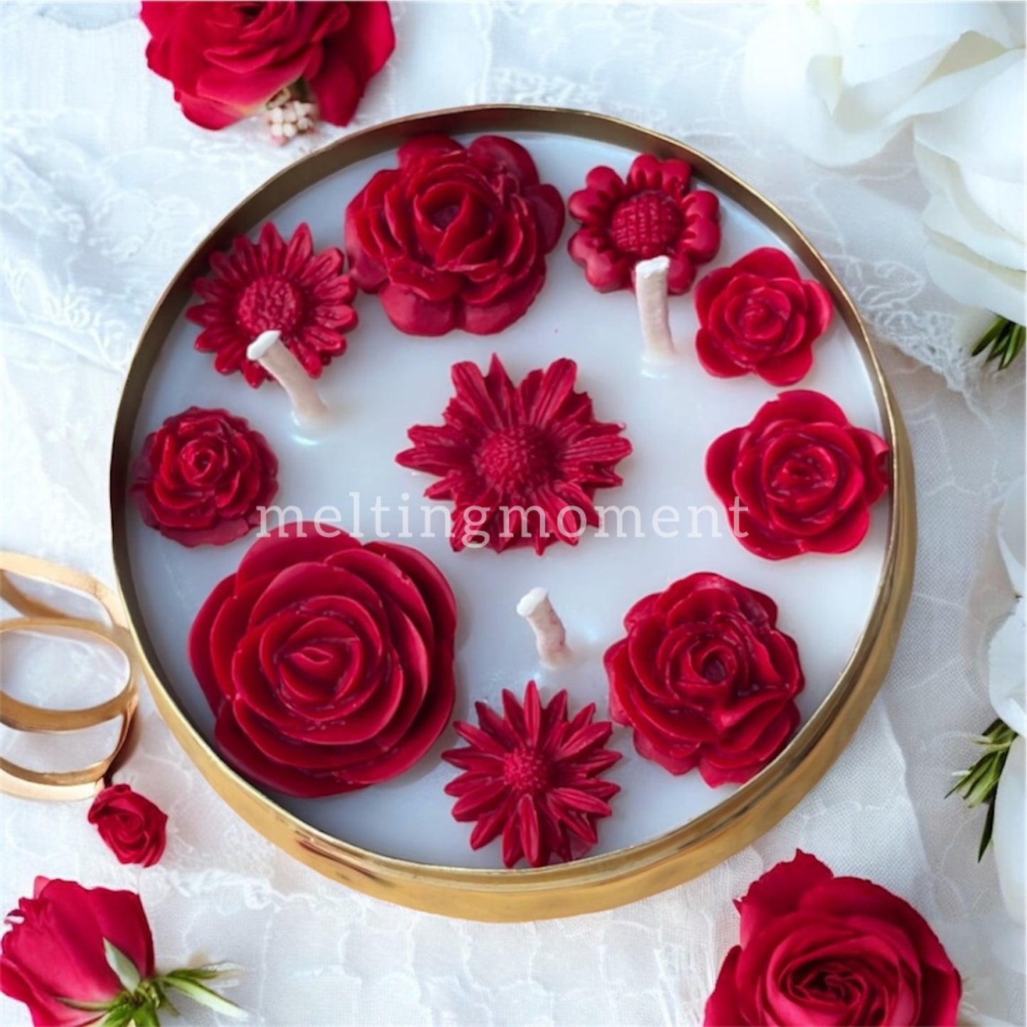 Golden Urli candle